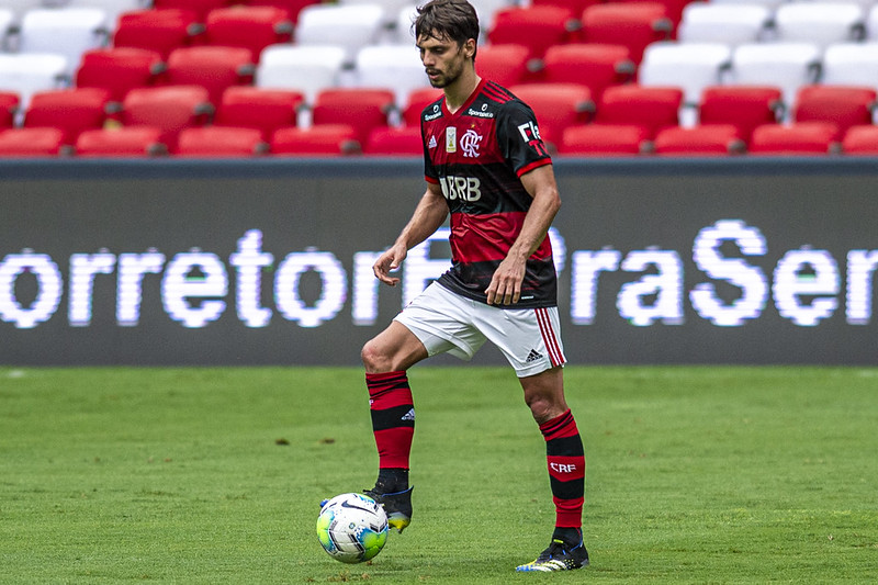 Sem lesão, Rodrigo Caio inicia tratamento e vai enfrentar o São Paulo