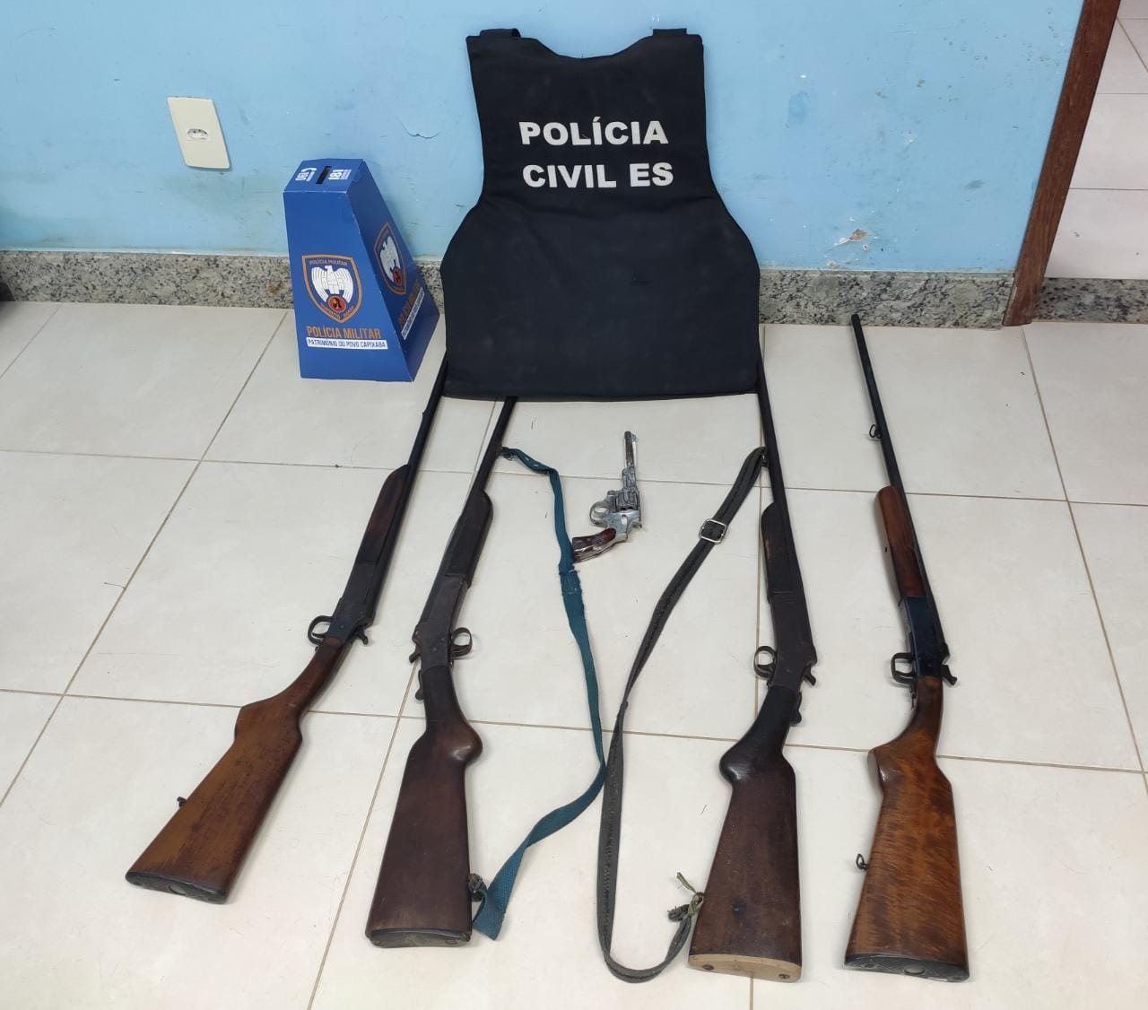 OPERAÇÃO APREENDE VEÍCULOS E ARMAS EM ALFREDO CHAVES