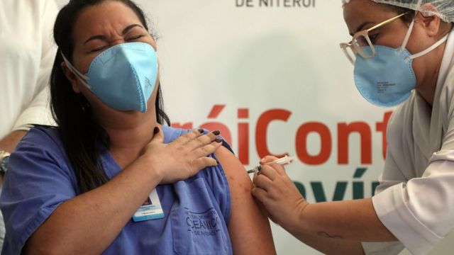 Vacina contra a covid: quem está recebendo as doses disponíveis de  Coronavac em cada Estado brasileiro - BBC News Brasil