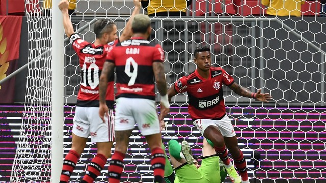 Bruno Henrique Copa Libertadores Flamengo v Olimpia - Estadio Mane Garrincha, Brasilia,  Bruno Henrique comemora gol  