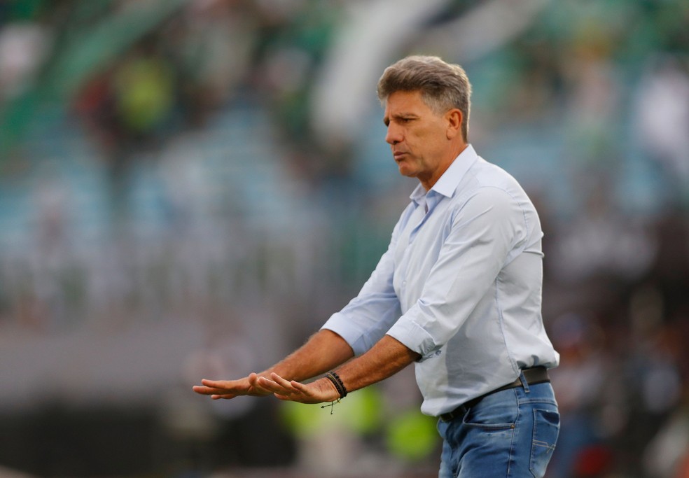 Renato Gaúcho em Palmeiras x Flamengo - Foto: REUTERS/Agustin Marcarian