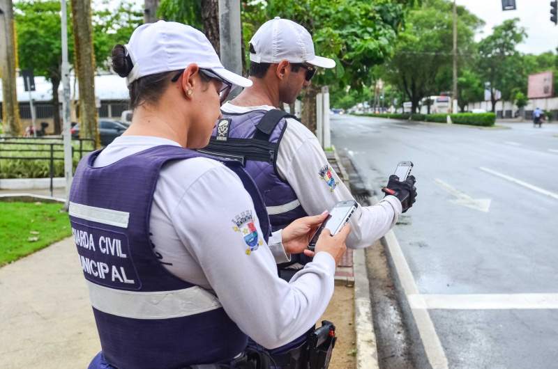 Resultado de imagem para Agentes de Trânsito já podem aplicar multas em Guarapari 