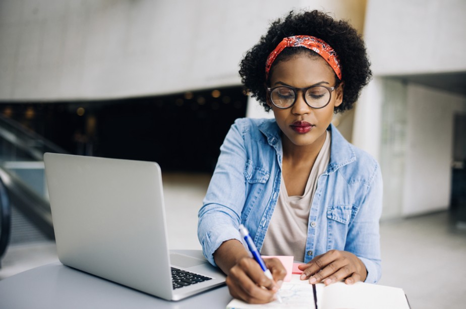 Entre os novos empreendedores, mulheres saem à frente no Brasil