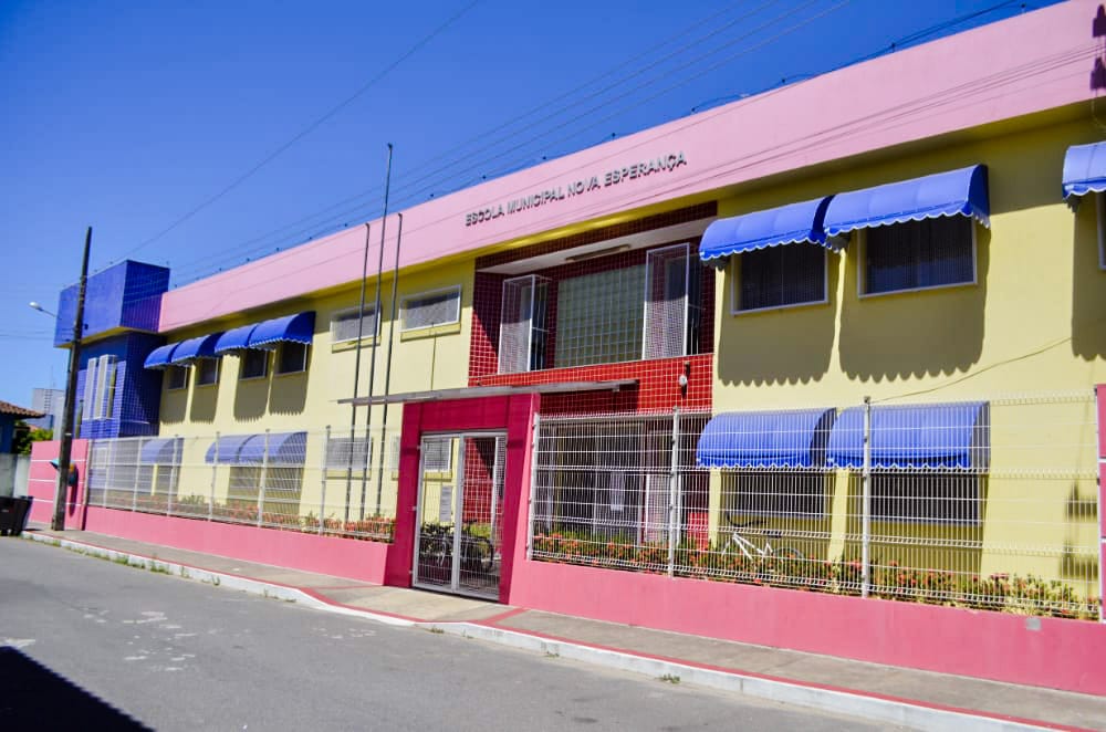 Pais ou responsáveis de qualquer alunos das escolas da rede  municipal podem participar da eleição.