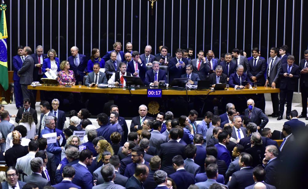 Por 382 a 118, Câmara aprova reforma tributária em 1º turno; deputados  analisam destaques | Jovem Pan