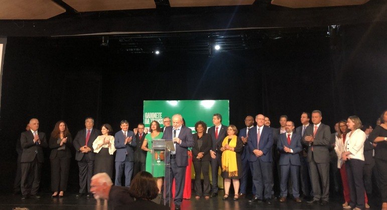 Presidente eleito Luiz Inácio Lula da Silva (PT) durante anúncio de novos ministros