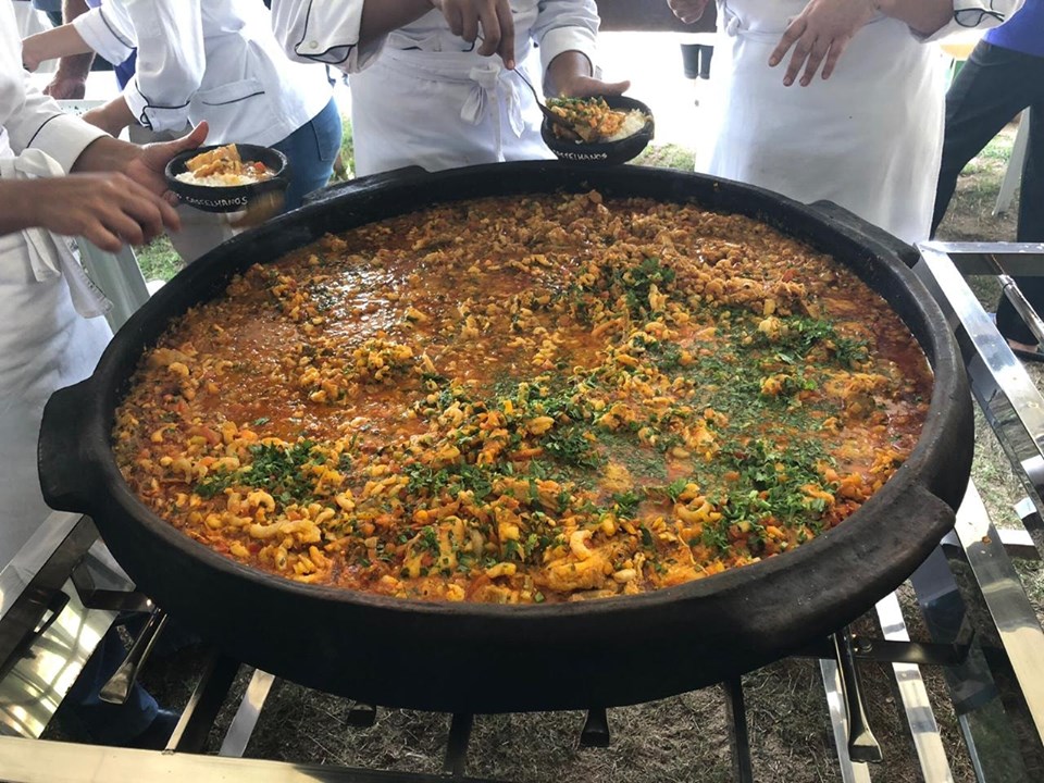 Maior e melhor moqueca capixaba será preparada em panela de barro.