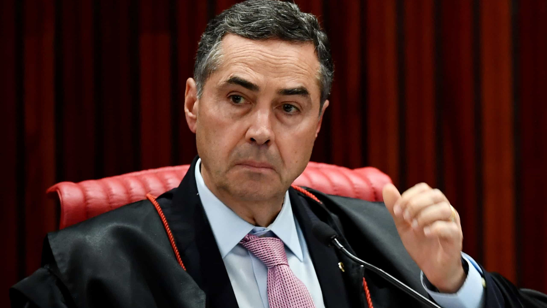 Barroso pede manifestação do governo sobre passaporte da vacina