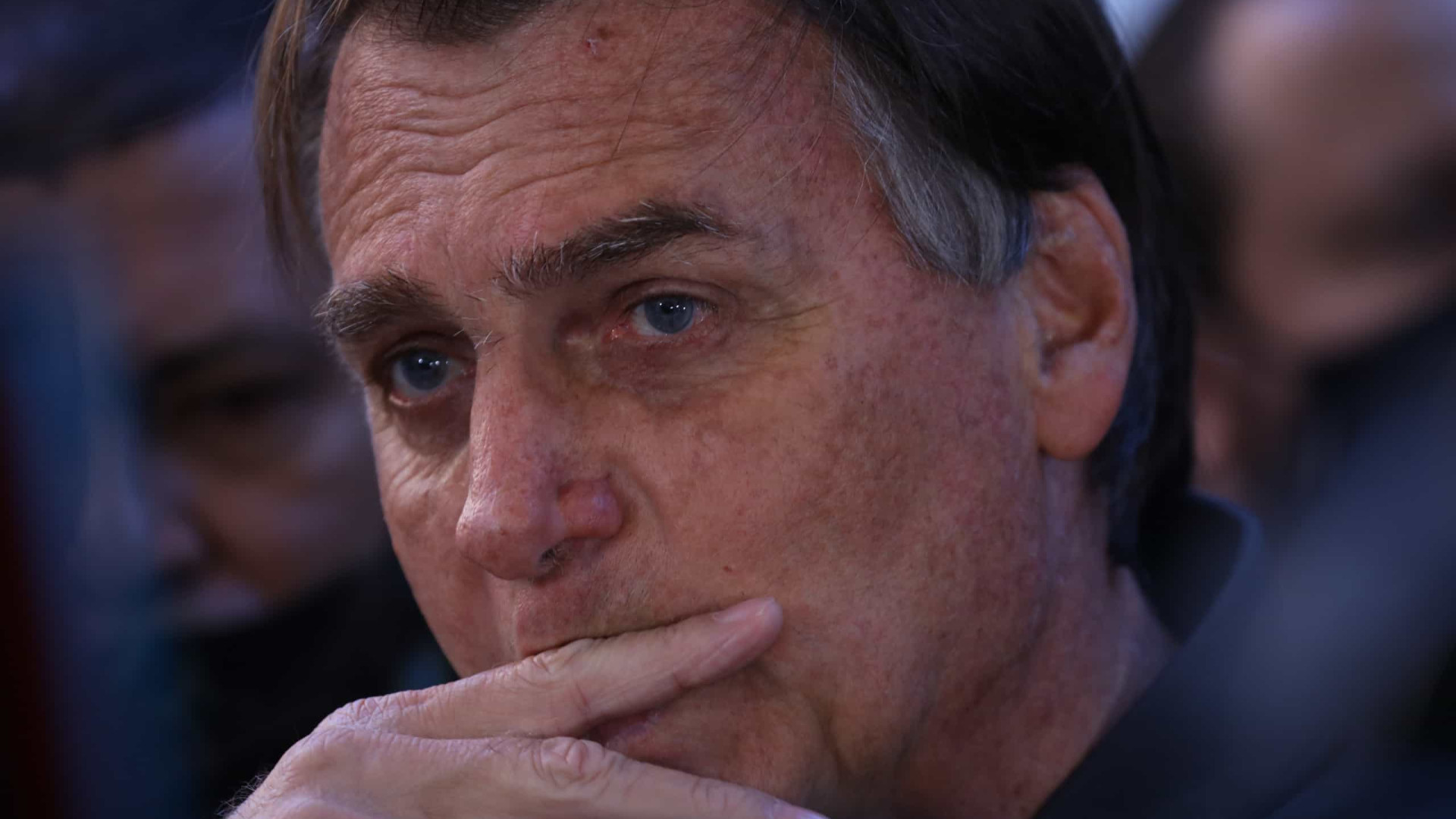 Bolsonaro desdenha de vacina um dia após CPI apontar 9 crimes dele na pandemia