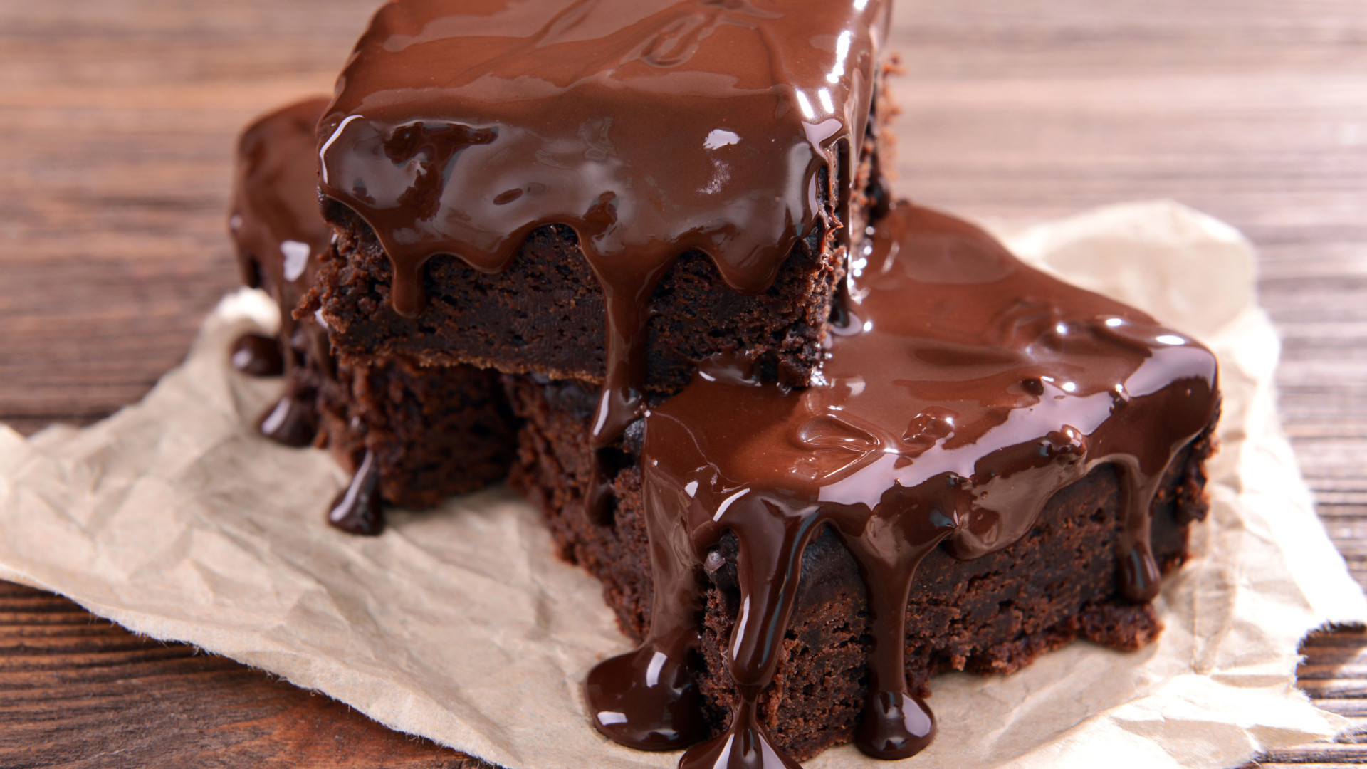 O brownie sem açúcar que é um grande amigo da dieta