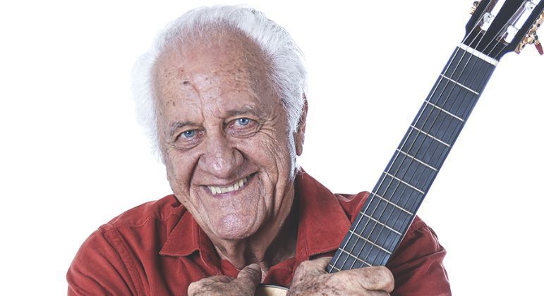 Rolando Boldrin morreu nesta quarta-feira (9), aos 86 anos