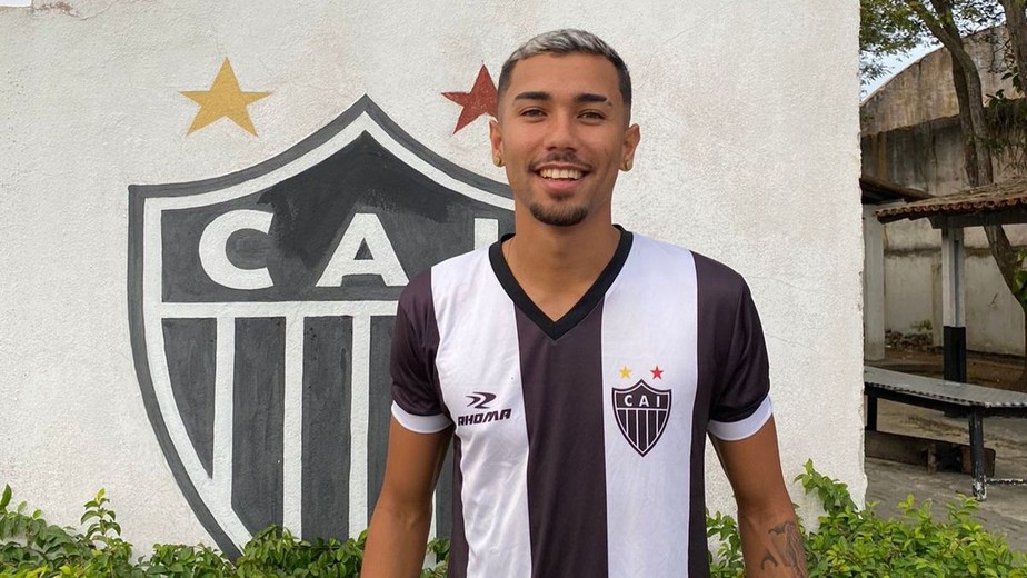 Carlinhos afasta favoritismo do Atlético Itapemirim e visa classificação  antecipada na Série B Capixaba | atlético-es | ge