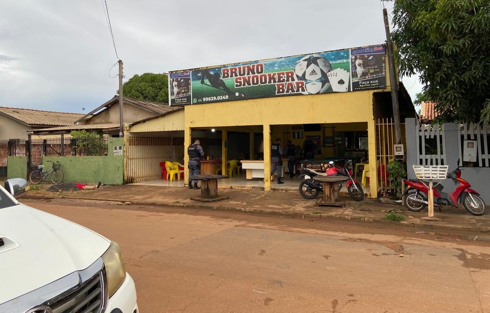 Segundo informações preliminares, o homem teria atirado contra os amigos com uma espingarda - Foto: Anderson Hentges